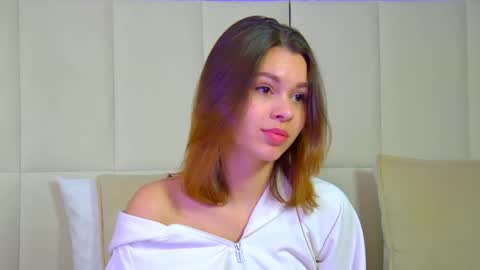 Snapshot of pollylanders chatting on 03.12.25 Polly online show from 03.12.25