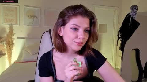  Your Polly  follow me  online show from 10.27.25