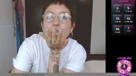 Poly online show from 02.12.25