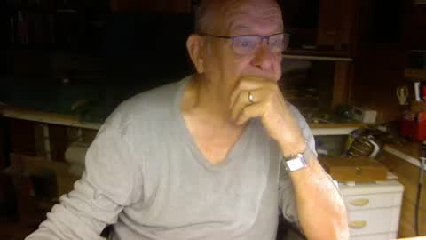 Snapshot of pomme1949 chatting on 12.09.24 pomme1949 online show from 12.09.24