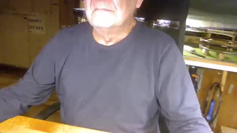 Snapshot of pomme1949 chatting on 01.20.25 pomme1949 online show from 01.20.25