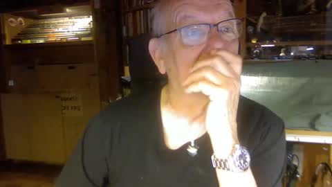 Snapshot of pomme1949 chatting on 02.19.25 pomme1949 online show from 02.19.25