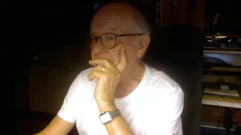 Snapshot of pomme1949 chatting on 12.15.25 pomme1949 online show from 12.15.25