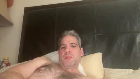 Snapshot of ponchynyc chatting on 10.28.25 PONCH online show from 10.28.25