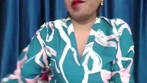 Snapshot of poojalady chatting on 05.31.26 poojalady online show from 05.31.26