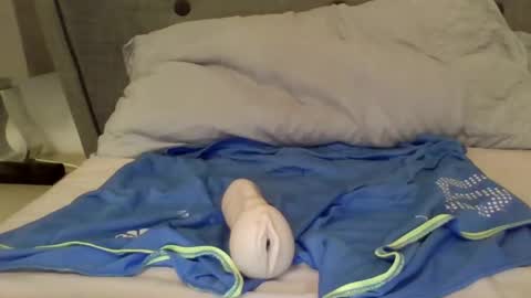 Snapshot of poomplex002 chatting on 01.14.25 TheMan002 online show from 01.14.25