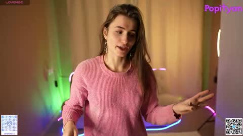 Snapshot of popityan chatting on 12.03.25 Louise see you on December 1 at 2200 UTC3 online show from 12.03.25