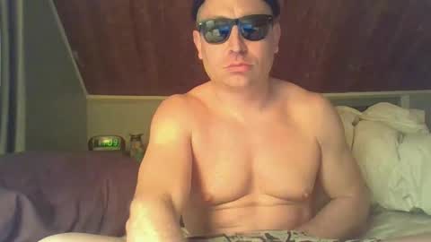 poppawheelie1234 online show from 02.04.26