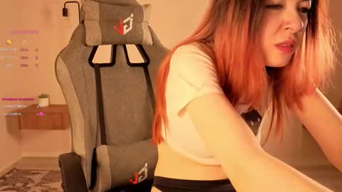 Agnes online show from 01.16.26