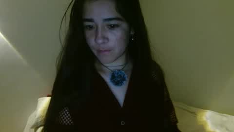 Snapshot of porcelainlux chatting on 06.09.26 porcelainlux online show from 06.09.26