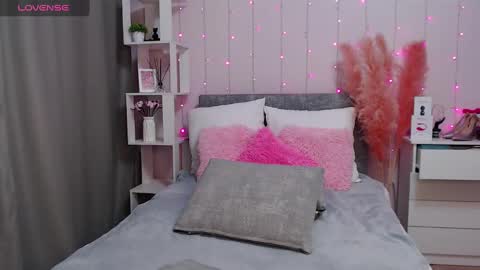 Masha  online show from 02.26.25