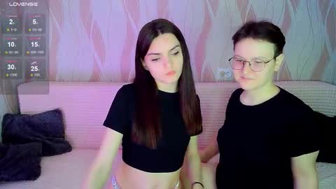 Ana and Tati online show from 10.20.25