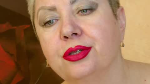 LADY POSH online show from 01.11.25