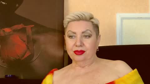 LADY POSH online show from 01.16.25