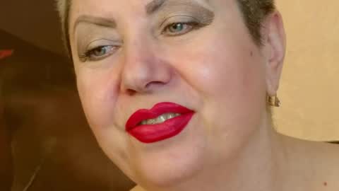 LADY POSH online show from 03.05.25