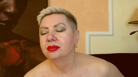 LADY POSH online show from 03.08.25