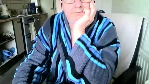Snapshot of poshman65 chatting on 12.15.24 poshman65 online show from 12.15.24