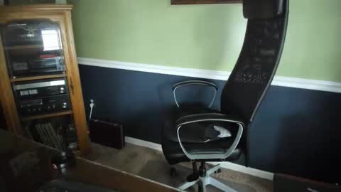 Snapshot of poundinmycock4u chatting on 05.22.26 PoundinMyCock4U online show from 05.22.26