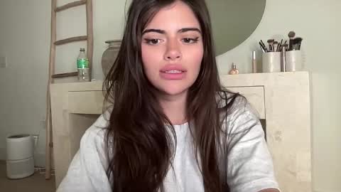 Selena online show from 02.05.26