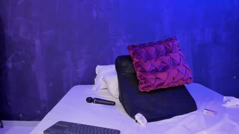 Powder  online show from 02.04.25