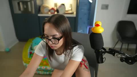 Snapshot of pprincesskyliee chatting on 09.21.25 Kylie online show from 09.21.25