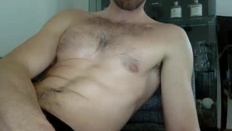Snapshot of ppspider chatting on 01.27.25 Peter online show from 01.27.25