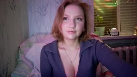 Snapshot of pr_in_cess_ chatting on 11.14.25 pr_in_cess_ online show from 11.14.25