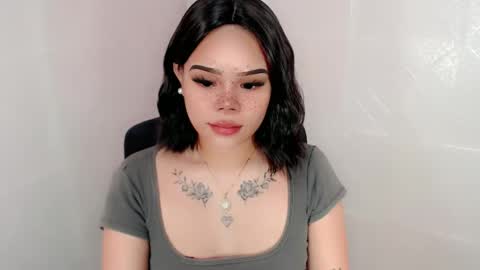 Snapshot of preciousangel69xxx chatting on 01.29.25 MAXXINE online show from 01.29.25