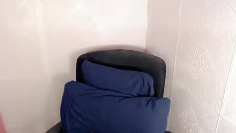 Snapshot of preciousangel69xxx chatting on 02.16.25 MAXXINE online show from 02.16.25