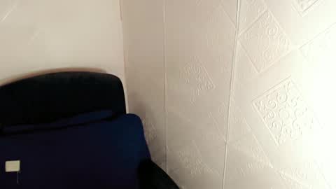 Snapshot of preciousangel69xxx chatting on 02.27.25 MAXXINE online show from 02.27.25