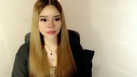 MAXXINE online show from 03.23.26