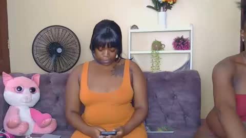 Snapshot of preetycookie chatting on 01.09.25 Lilly online show from 01.09.25