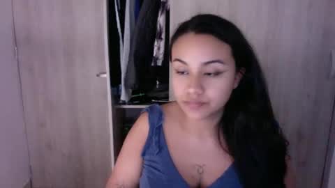 Snapshot of preggo_fantasy chatting on 10.23.25 preggo_fantasy online show from 10.23.25