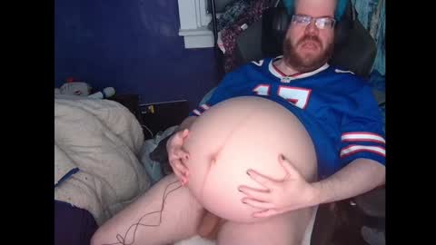 Snapshot of pregnantpup chatting on 12.14.24 pregnantpup online show from 12.14.24