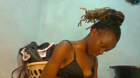 Snapshot of prekky chatting on 02.01.26 lynn online show from 02.01.26