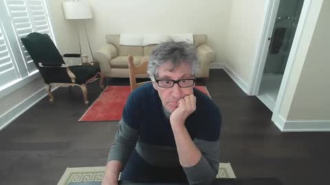 Snapshot of preppydave2525 chatting on 02.01.25 preppydave2525 online show from 02.01.25