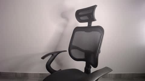 Plux online show from 01.19.25