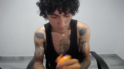 Plux online show from 03.04.25