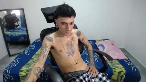 Plux online show from 11.25.25