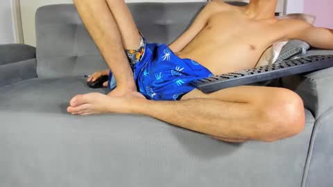 PRESSURE online show from 09.26.25