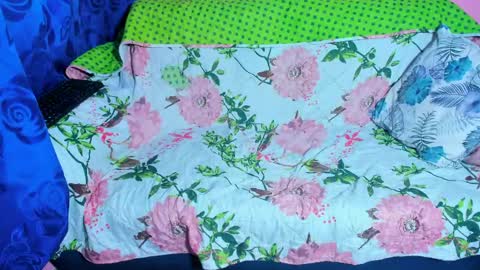 PRESSURE online show from 04.13.26