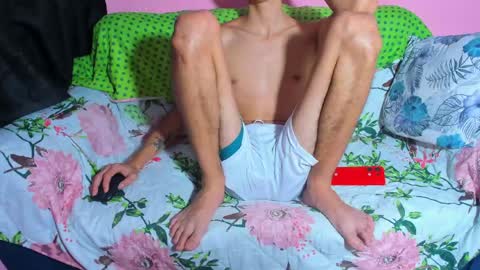 PRESSURE online show from 04.19.26