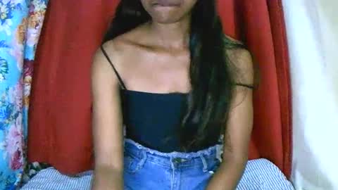 prettiethalia online show from 11.15.25