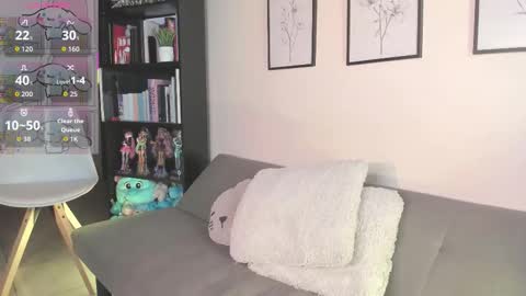 Snapshot of pretty_aerii chatting on 02.03.26 sarah online show from 02.03.26