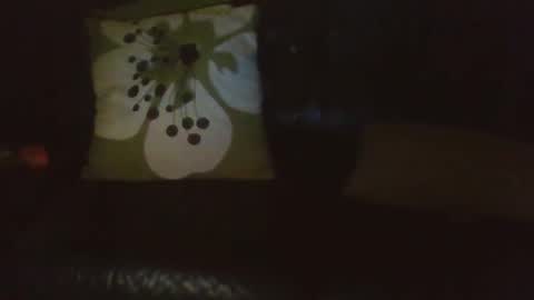 pretty_boy321 online show from 12.17.25