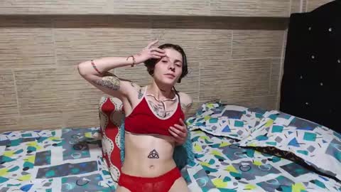 pretty_cristal22 online show from 01.18.25