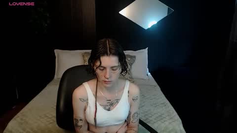 pretty_cristal22 online show from 02.21.26