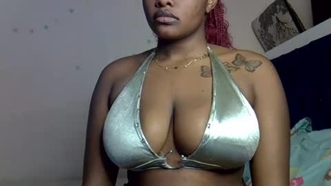 pretty_daina3 online show from 07.22.26