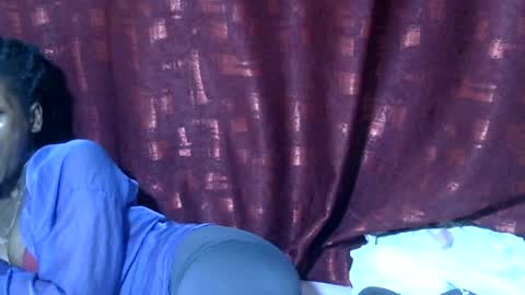 Snapshot of pretty_ebby chatting on 06.16.26 pretty_ebby online show from 06.16.26