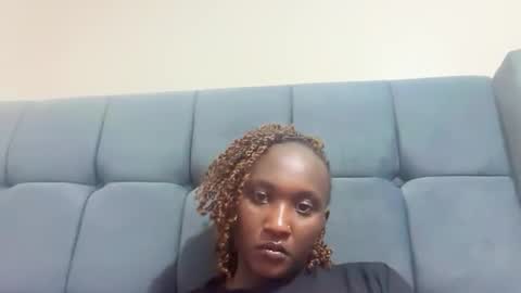 independent model online show from 10.08.25